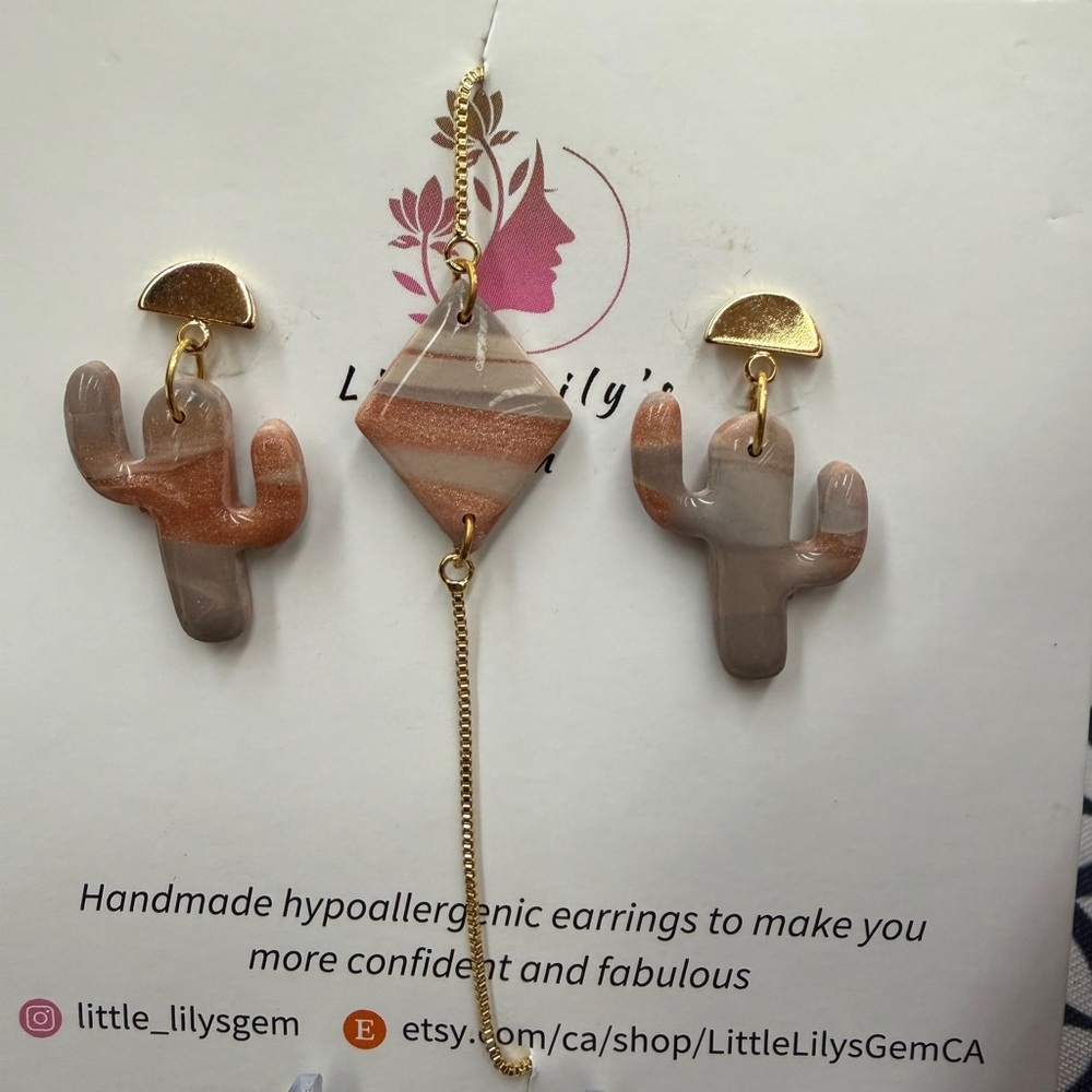 Handmade Set of Cactus earrings and bracelet